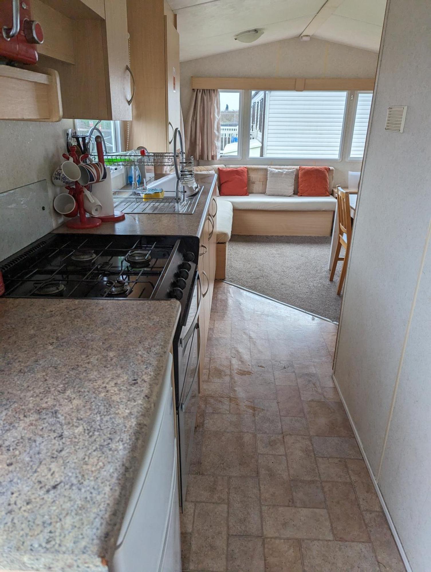 Dotty By The Sea, 27 Bw, St Osyth Beach - Price Is Whole Caravan With Field Views Saint Osyth Exterior photo